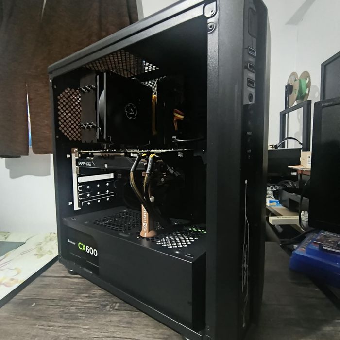 Calculator negru gaming