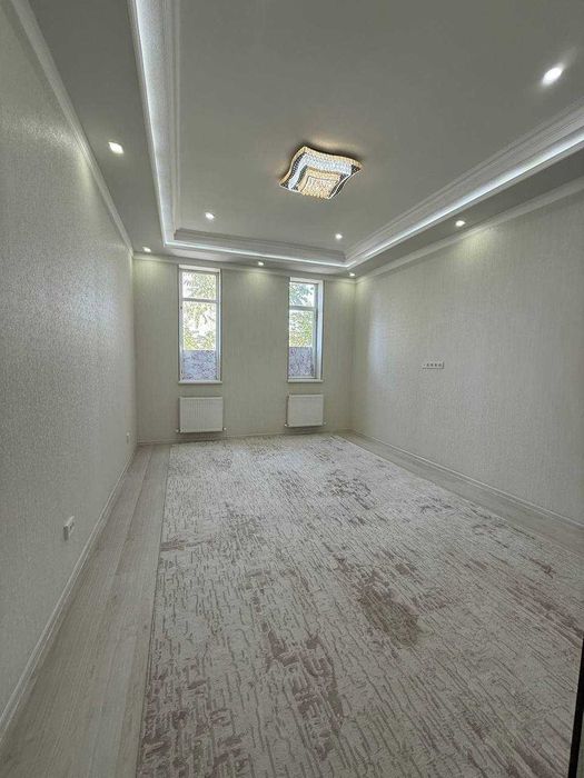 Сдается 3х комнатная квартира на 2 этаже Хамкор банк