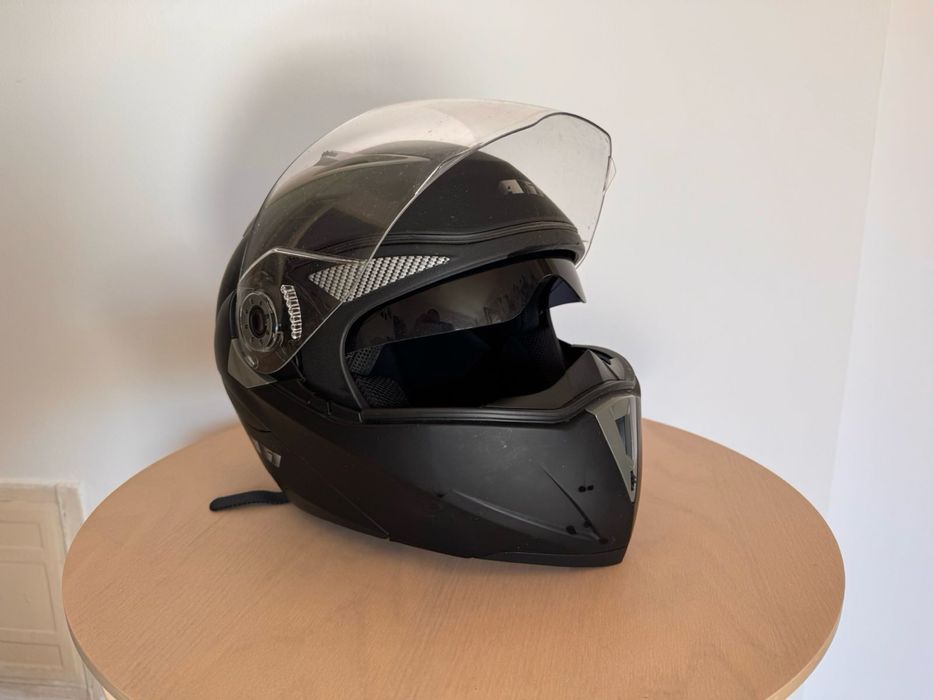 Vând cască moto Nolan