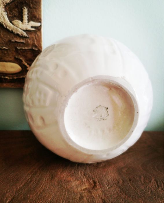 Ваза порцеланова “Лунен Кратер” маркирана дизайнерска винтидж арт !