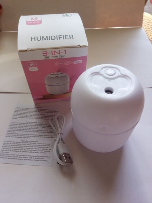 Нов овлажнител в бяло