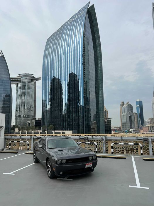 Dodge challenger 2015 г.