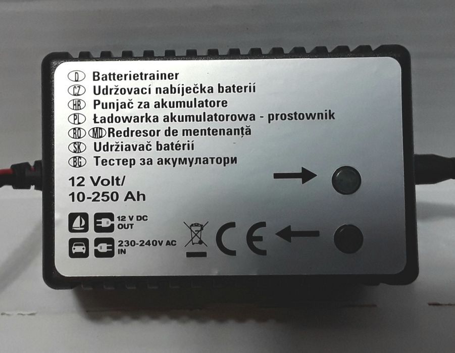 REDRESOR Auto/Moto 12 V/ 13,3 V DC 300 mA - NOU - 50 Lei