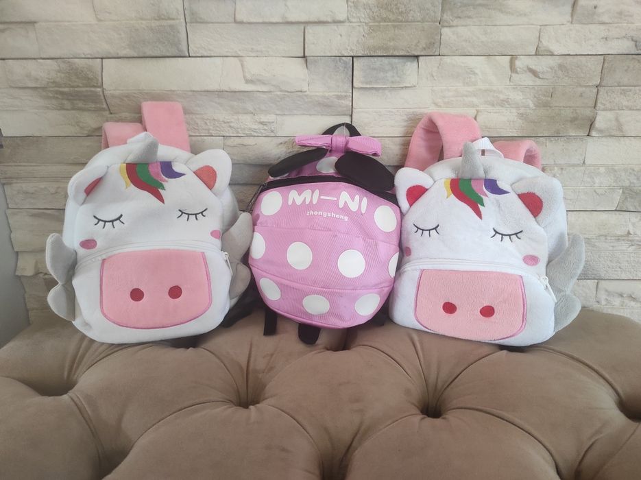 Tablouri Frozen și Ghiozdănele