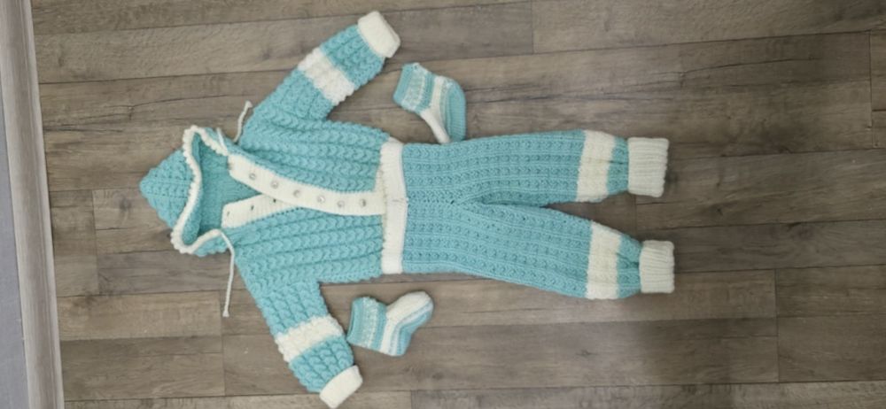 Продам новый костюм