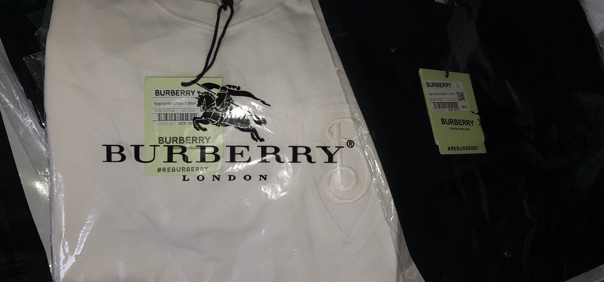 Tricou Givenchy alb   / Burberry   Premium