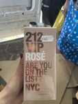 212 vip rose carolina herrera