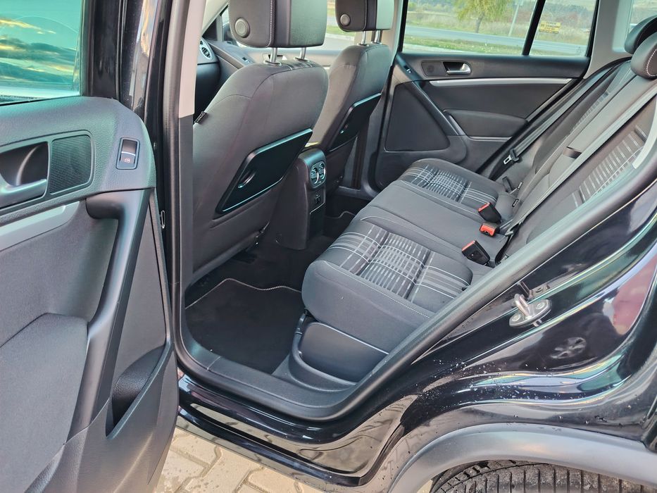 • Vw Tiguan • Lounge • An 2015 • 1.4 TSI • 160 CP • 4x2 • Euro 5 •
