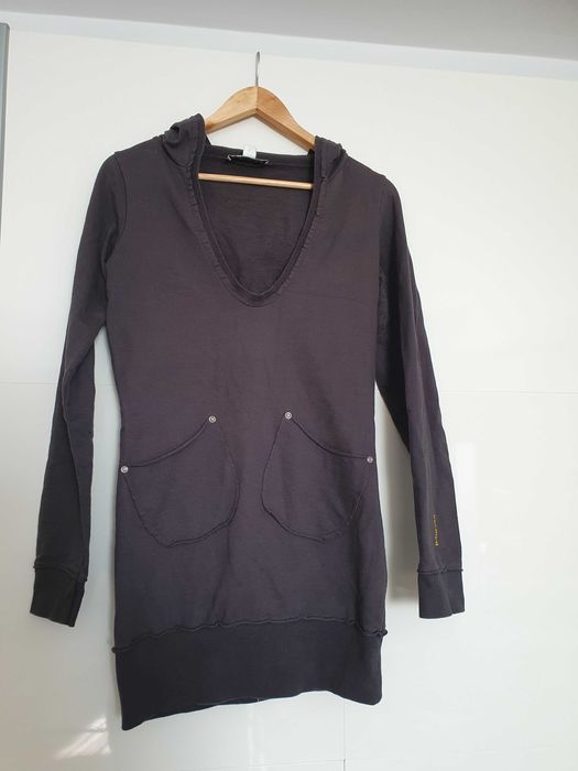 Bluza sport bumbac , aproape noua