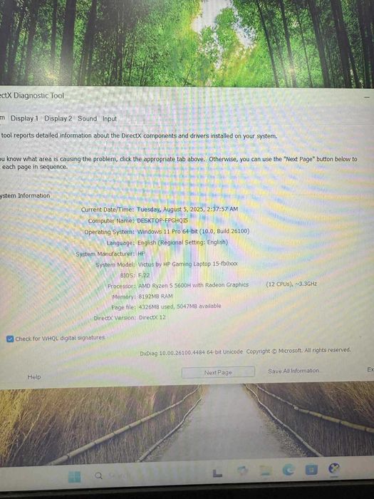 Laptop HP Victus AMD Ryzen 5 5600H  GTX 1650 4GB VRAM 8GB RAM 256SSD