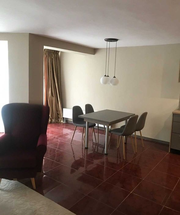 Дава се под наем Тристаен апартамент в София, Белите брези - 107 кв.м за 730 € - Снимка #1