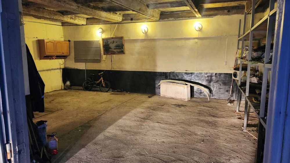 Продам большой гараж на 5 микрорайоне