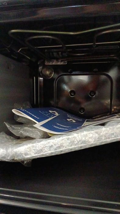 Плита Индезит   комбиннированая