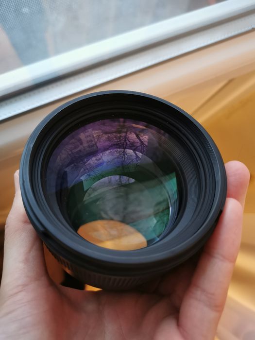 Vand obiectiv Sigma 85mm 1.4 adaptor RF