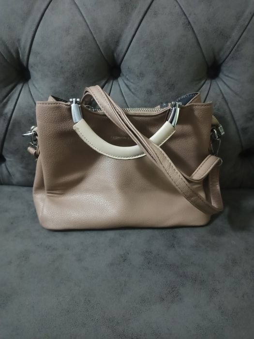 Сумки в хорошем состоянии