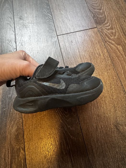Маратонки Nike, Adidas, размер 21 и 22