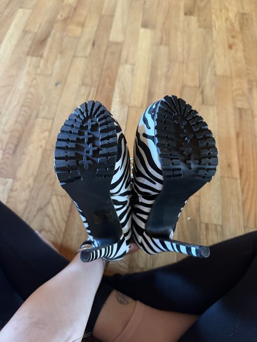 Високи токчета 36 р-р