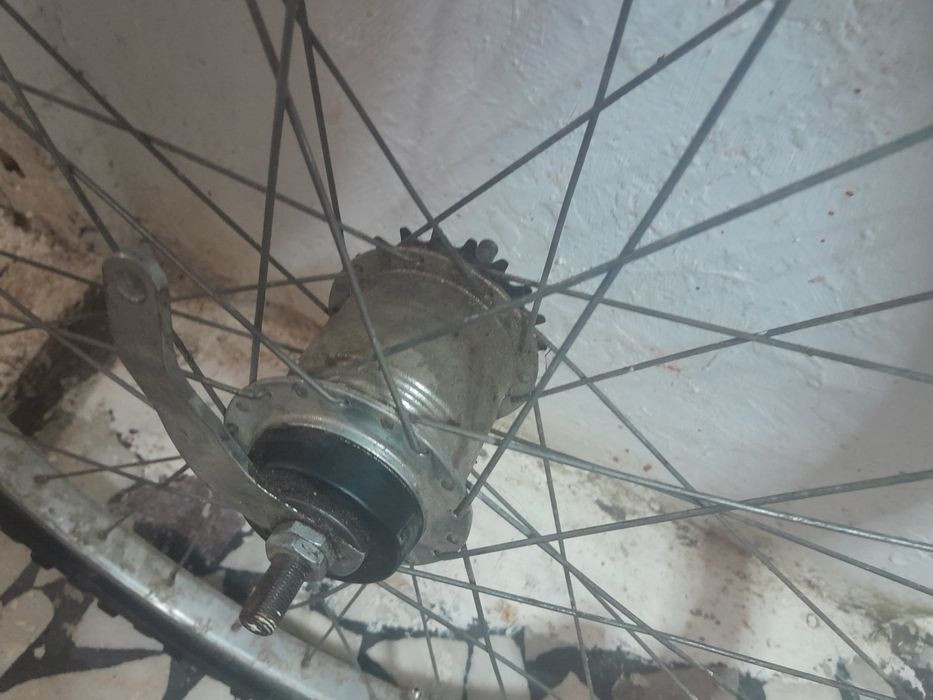 Jenti fără spate 26cu viteza in butuc 1,90