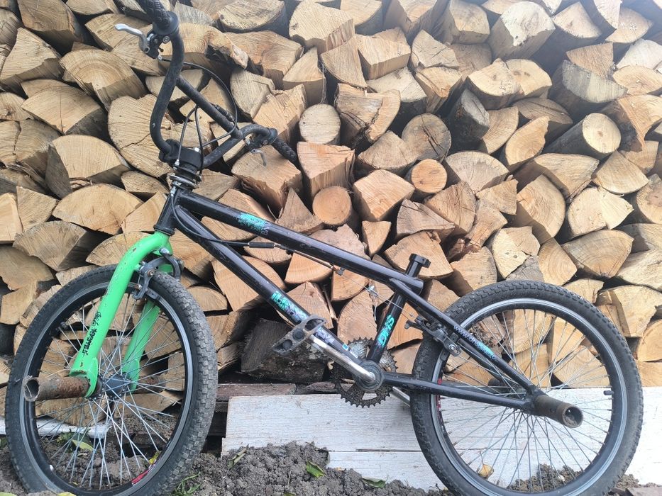 Vand bicicleta BMX