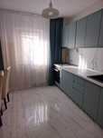 Proprietar vand apartament cu 4 camere decomandate et. 1  zona Lipovei