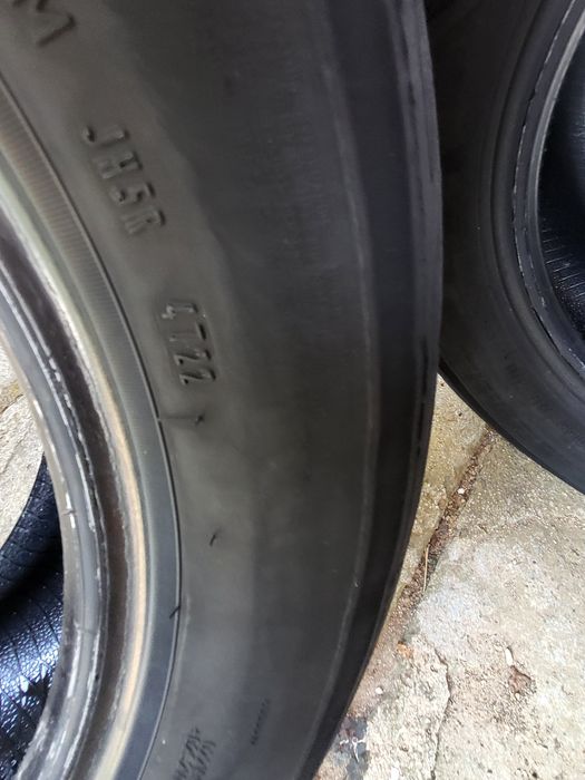 2бр 215/60/16 сава неразличими от новите