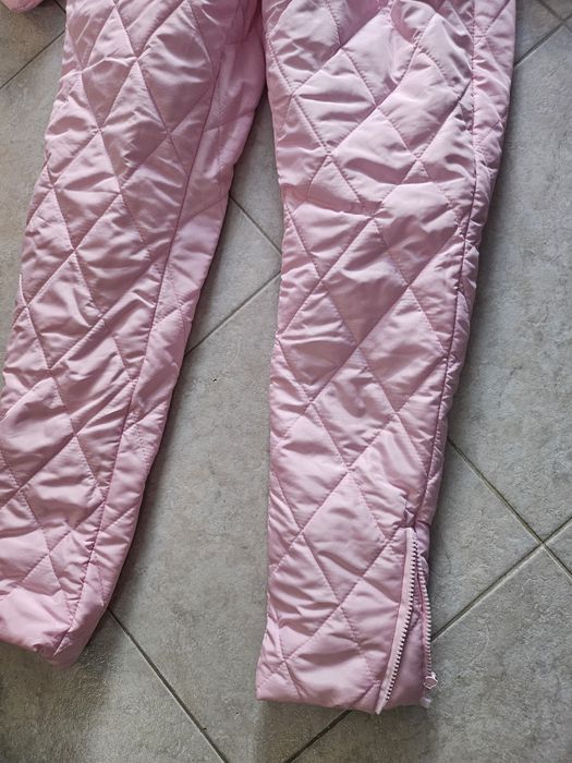 Дамски ски екип в розово с ръкавици