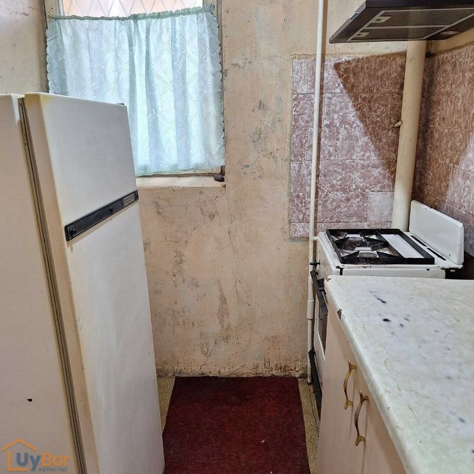 Bodomzor 1 xonali xonadon ijaraga beriladi