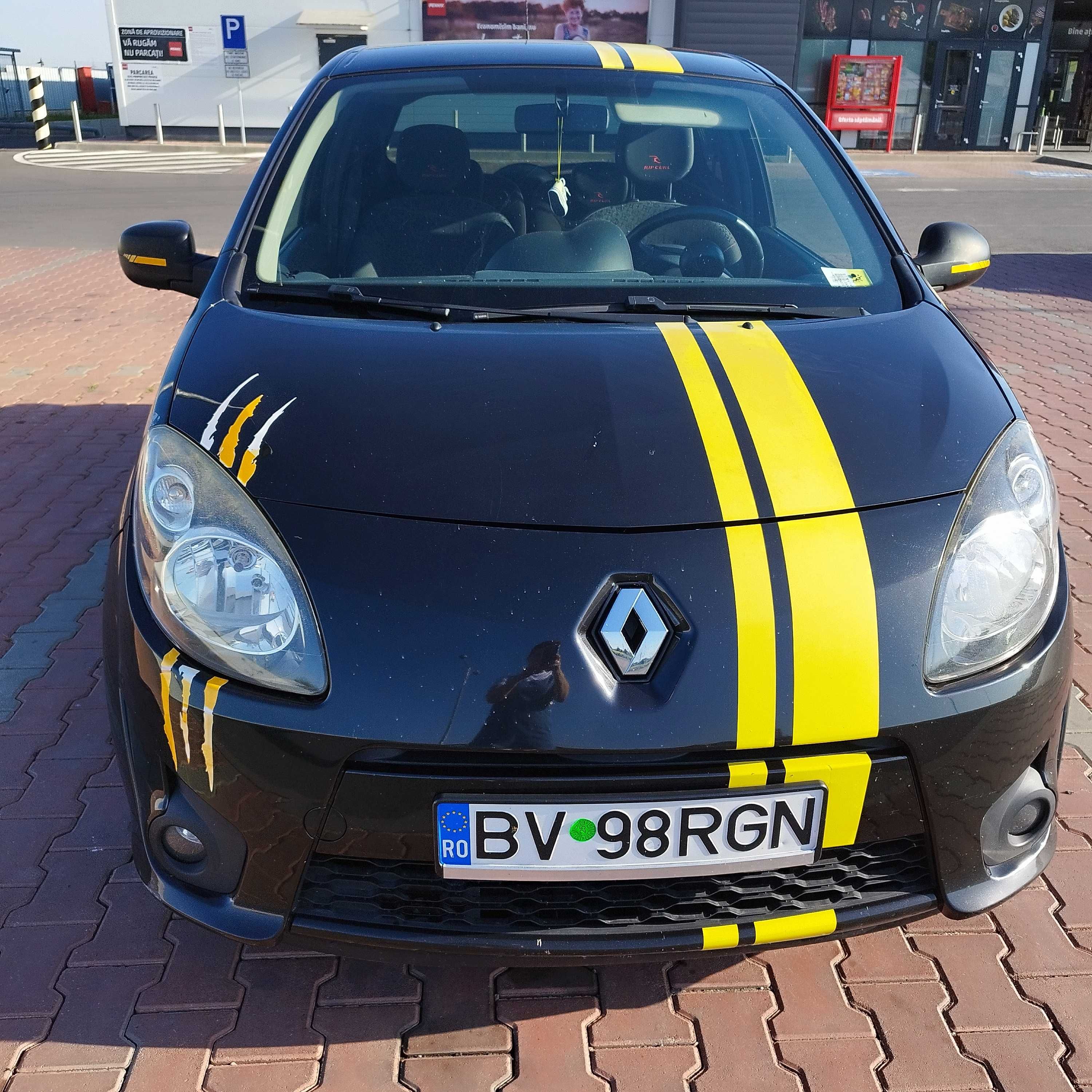 Renault Twingo 1.2-75CP Ideala pentru naveta, oraș sau șofer începător