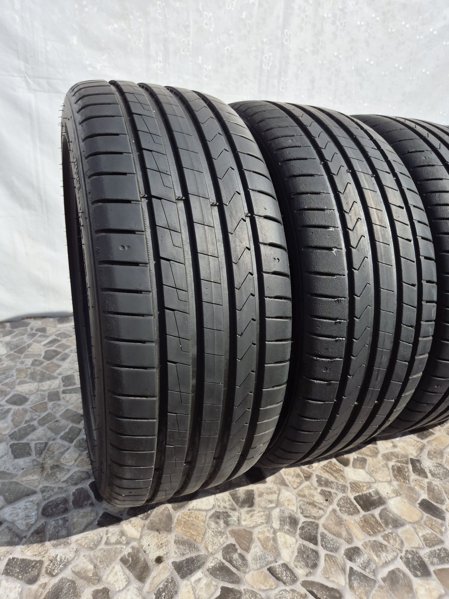 4бр 225 45 17 Hankook летни 22г