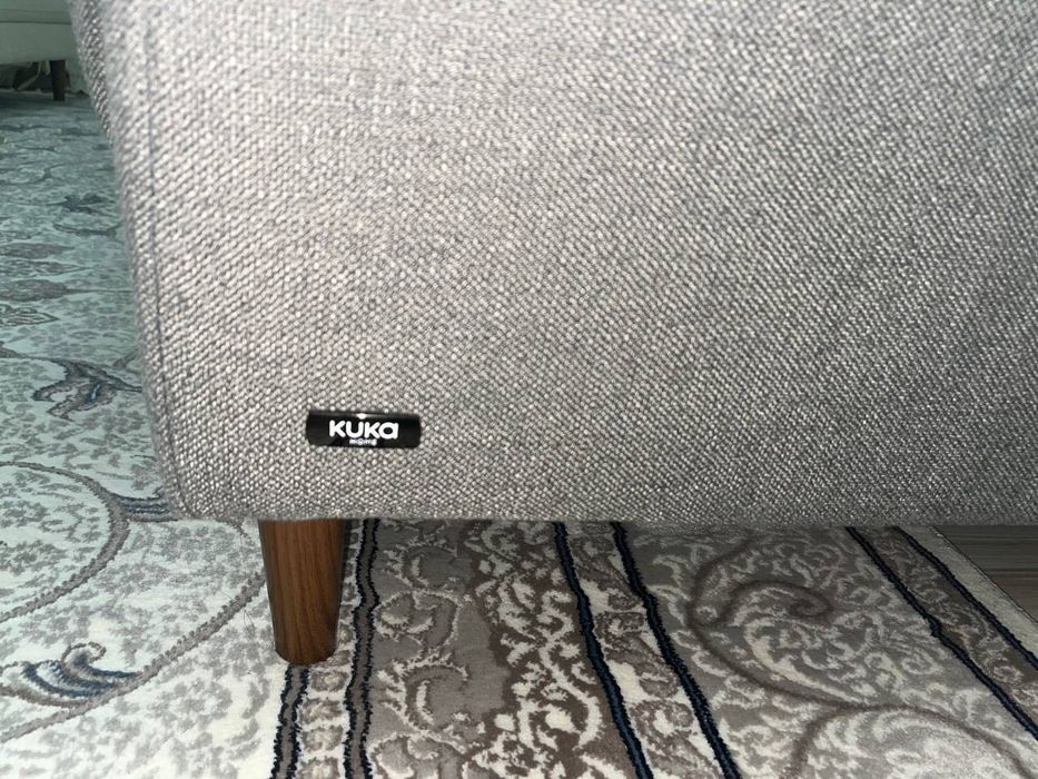 Диван kuka home срочно продаю