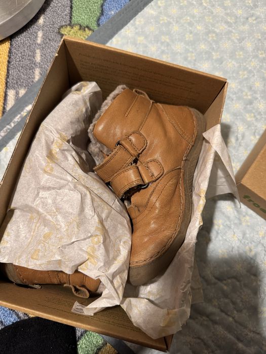 Ghete piele Froddo 27