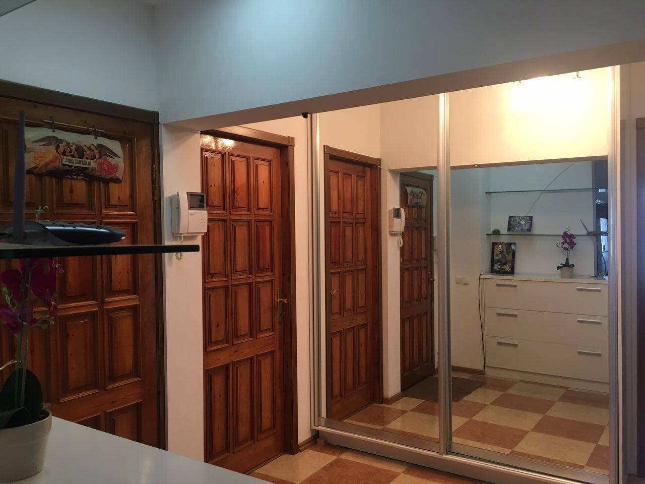 Госпиталка 4 ком. Аренда. 100м²