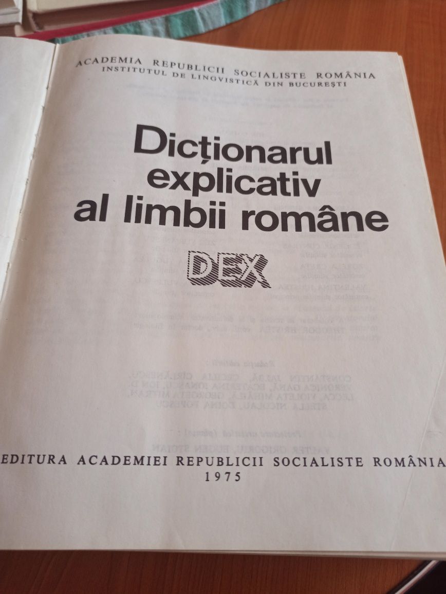 dicționarul explicativ al limbii române