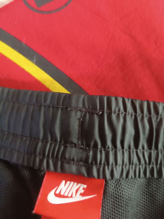 Pantaloni scurți fis originali mărimea 158-170.