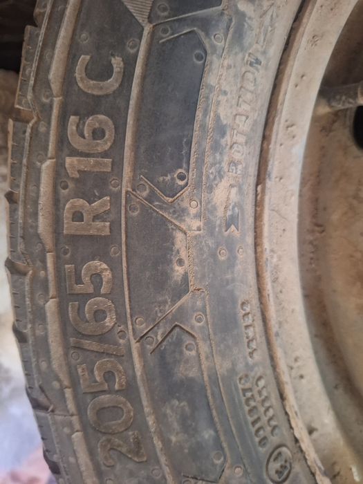 Continental 205/65/R16 Сешка балон на газель
