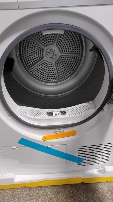 Чисто нова А++ Сушилня с термопомпа Heinner 8 кг Humidity Sensor