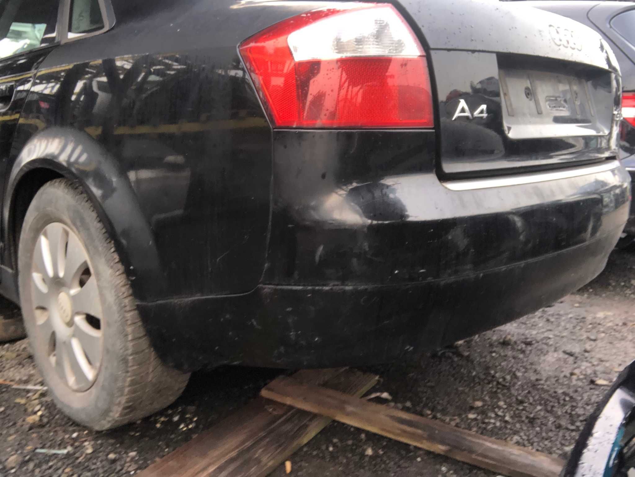Dezmembrez Audi A4 B6 1.9 TDi an 2003 cod motor AWX