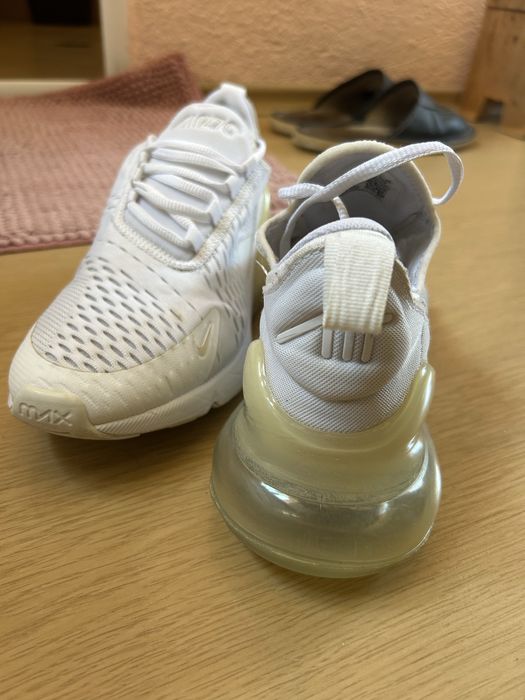 Маратонки Nike Air Max 270