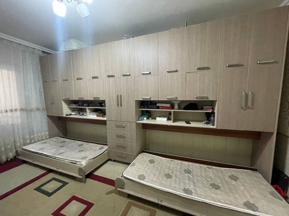 ПРОДАЕТСЯ шкаф кровать