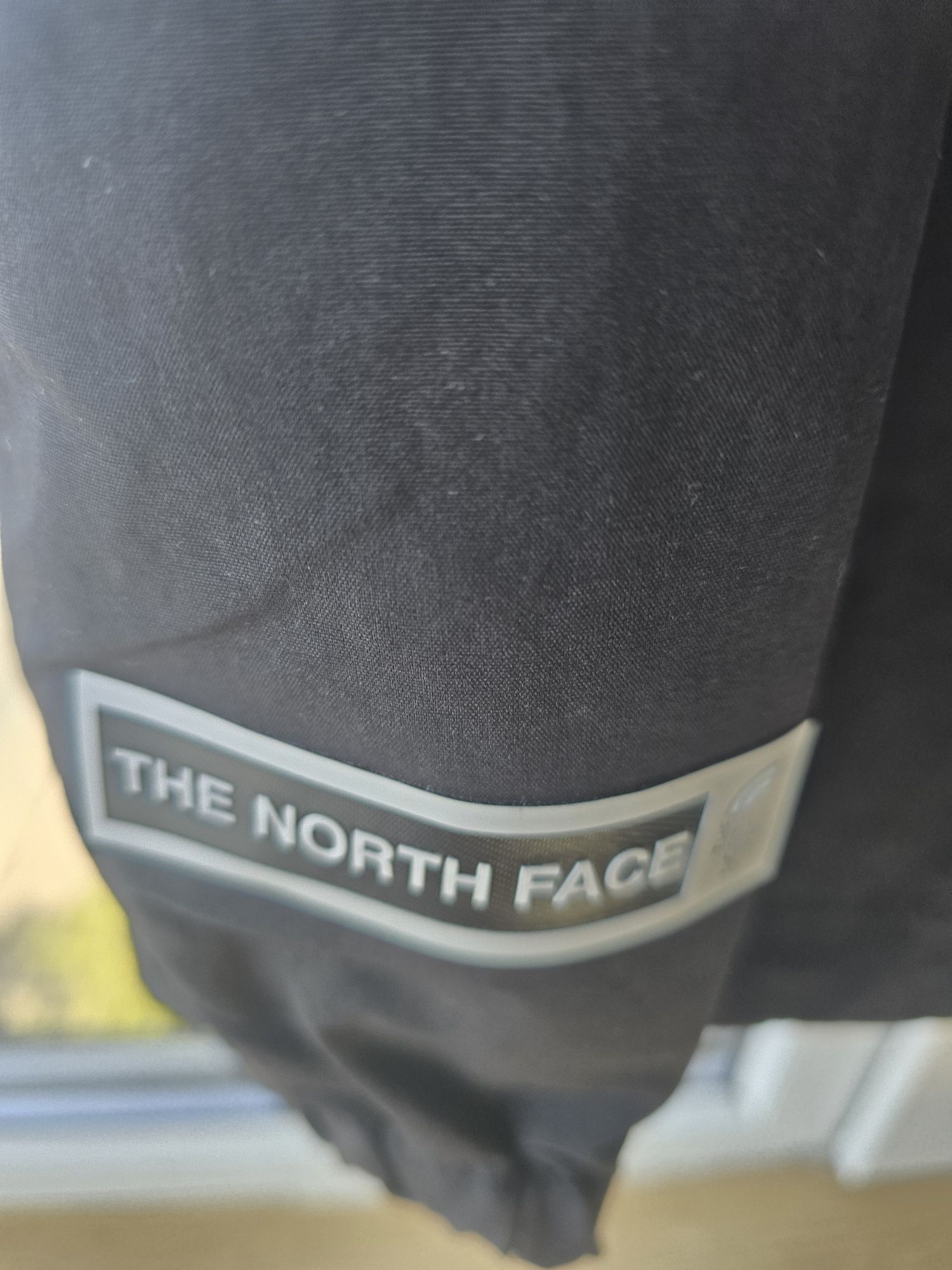 Jaketa TheNorthFace ORIGINAL, mărimea M, nou, preț fix