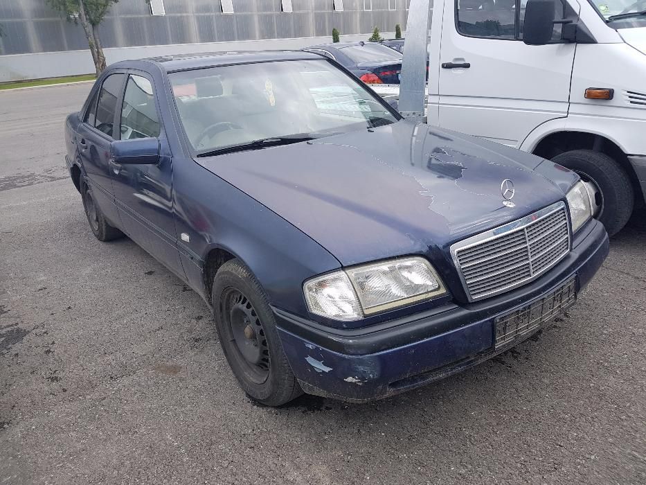 НА ЧАСТИ Mercedes C200 АВТОМАТИК W202 C-класа Мерцедес Ц200 136к.с.