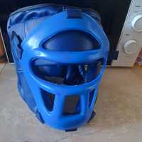 Шлем с пластика решеткой для бокса