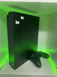 Xbox one x продам