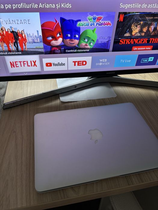 Vand Tv Samsung 4K 108 cm