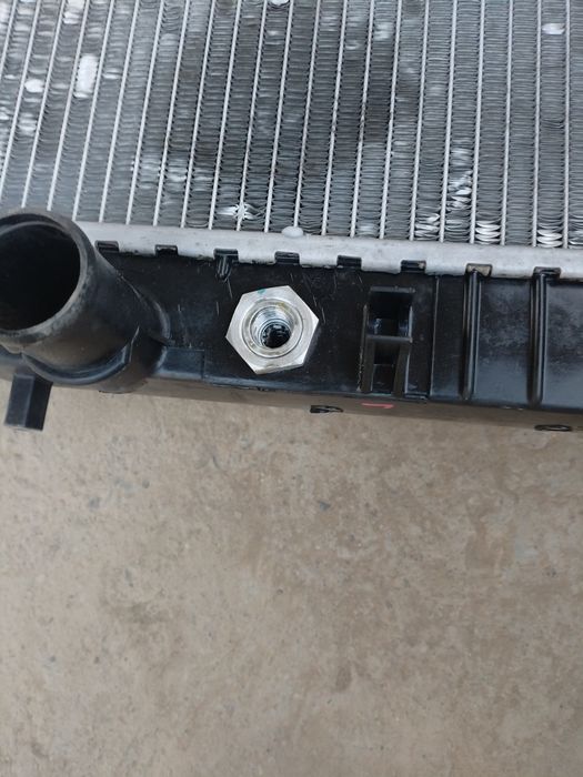 Radiator lasetti avtomat