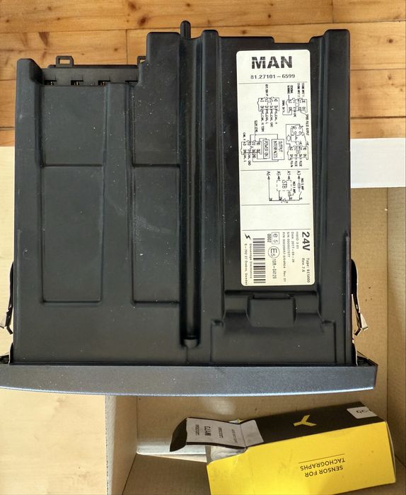 Tahograf generatia III, diferite modele