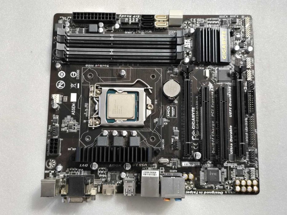 Placa de baza Gigabyte GA-B85M-D3H-A, DDR3 PCI-E+ procesor I3 4160