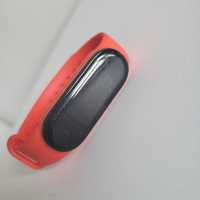 Xiaomi mi band (незнаю какая серия)