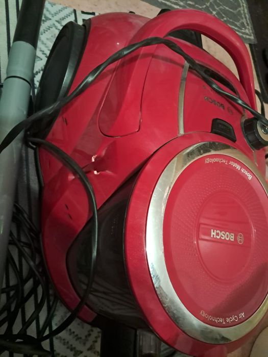 Продам пылесос в хорошем состоянии