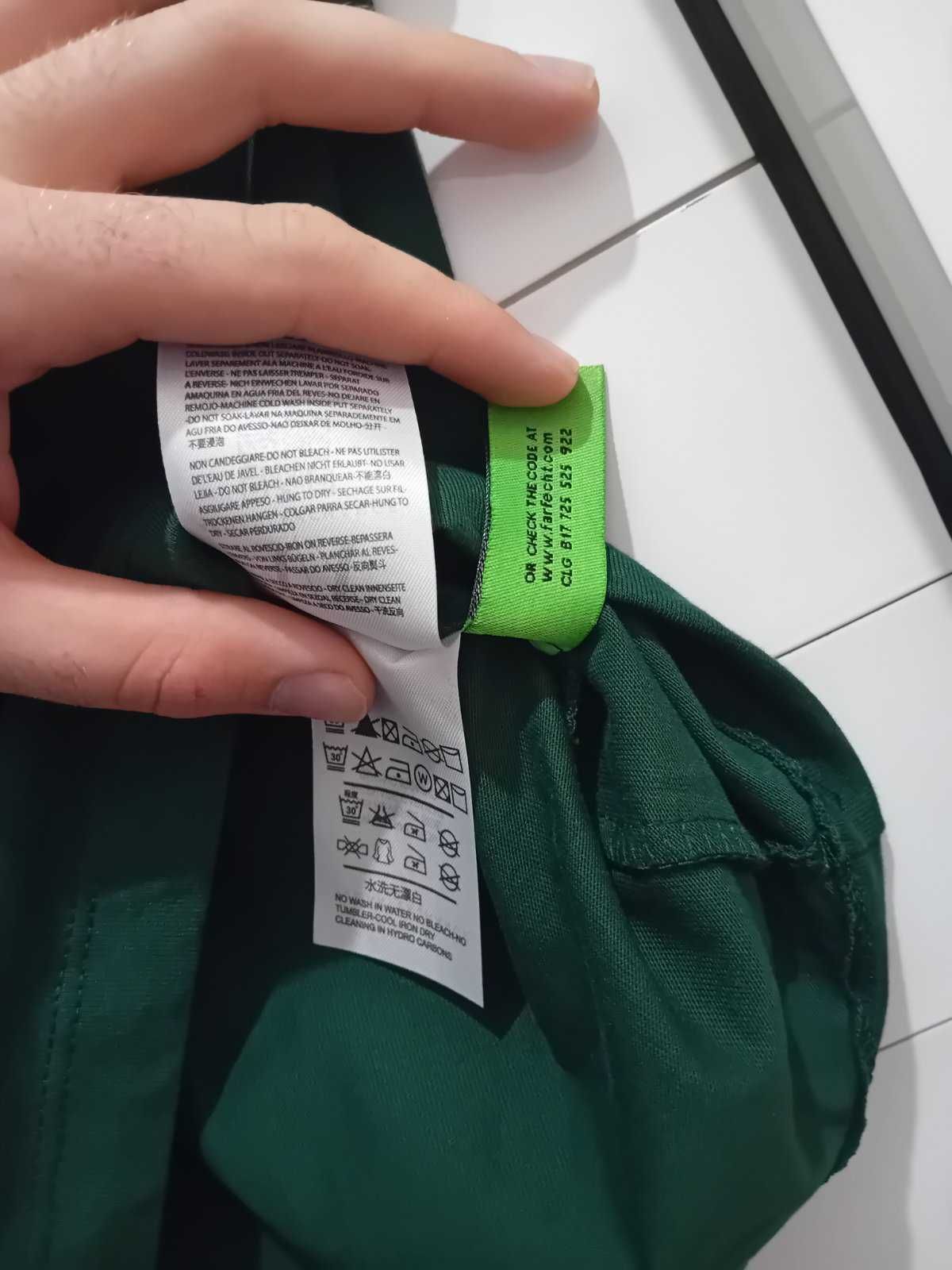 Чисто нова оригинална тениска Armani